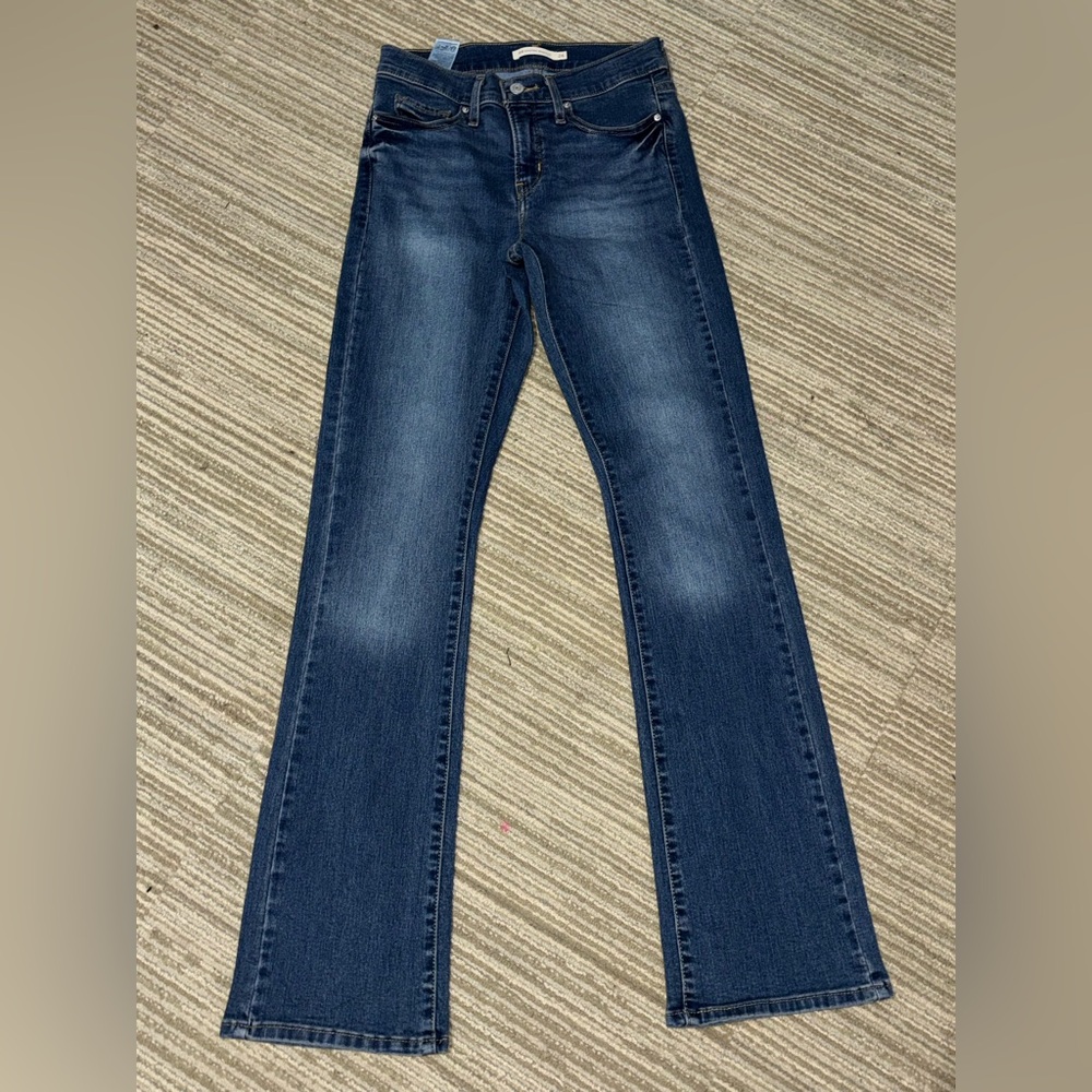 Dark Blue Levi’s Jeans